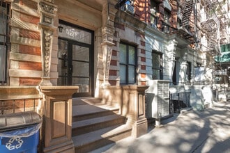 206 W 80th St in New York, NY - Foto de edificio - Building Photo