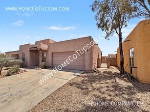 5738 E Calle De Hielo Dulce in Tucson, AZ - Building Photo - Building Photo