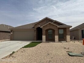 2137 Kirksey Ave in Lubbock, TX - Building Photo