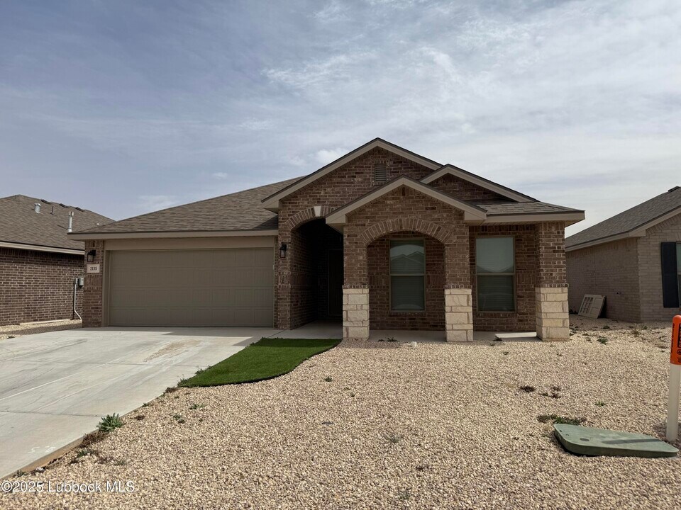 2137 Kirksey Ave in Lubbock, TX - Building Photo