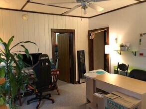 122 Washington St, Unit 1 in Ithaca, NY - Building Photo - Building Photo