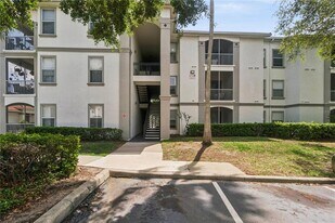 2729 Maitland Crossing Way in Orlando, FL - Building Photo