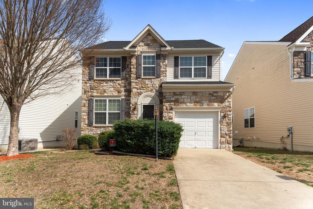 15622 Gilpin Mews Ln in Brandywine, MD - Building Photo