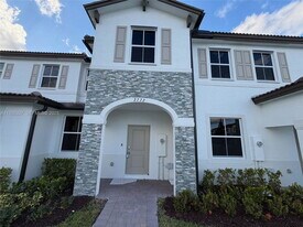 2772 SE 26th Ave in Homestead, FL - Building Photo