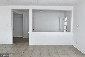 149 S Main St in Elmer, NJ - Building Photo - Building Photo