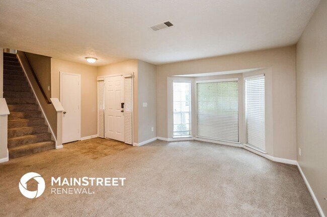2050 Downs Pl in Lithonia, GA - Building Photo - Building Photo