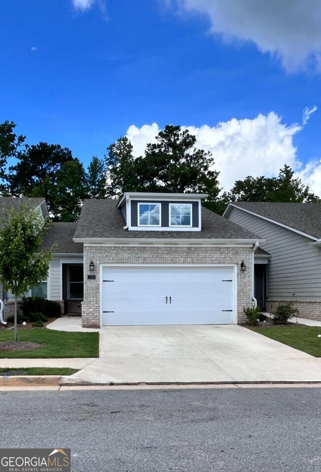 property at 1717 Tolstoy Ln