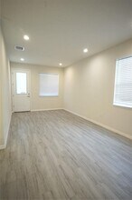 4102 N Thatcher Ave in Tampa, FL - Building Photo - Building Photo