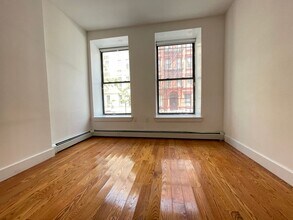 312 W 121st St in New York, NY - Building Photo - Building Photo