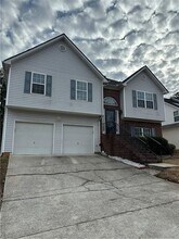 1943 Oakbluff Way SW in Austell, GA - Building Photo - Building Photo