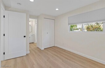 2995 Francis Ave in Naples, FL - Building Photo - Building Photo