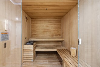 Veranda Apartments in Philadelphia, PA - Foto de edificio - Building Photo