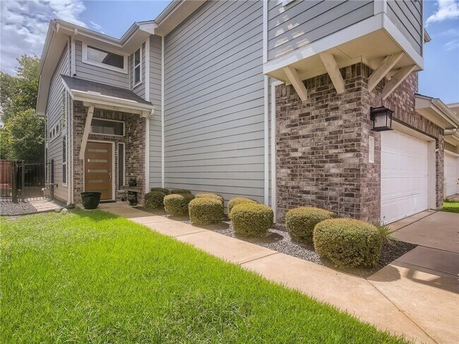 1501 Homespun Rd in Austin, TX - Building Photo - Building Photo