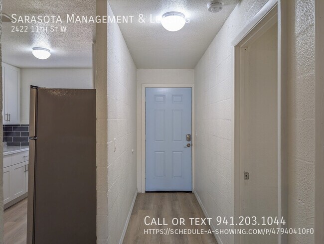 2422 11th St W in Bradenton, FL - Building Photo - Building Photo