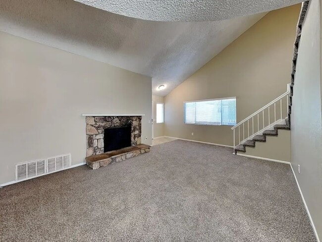 25076 Dana Ln in Moreno Valley, CA - Building Photo - Building Photo