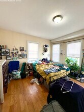 20 Armstrong St, Unit 3 in Boston, MA - Building Photo - Building Photo