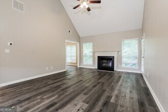 240 Cannon Dr in Fayetteville, GA - Building Photo - Building Photo