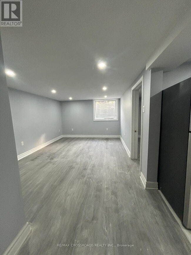property at 185 Appalachian Crescent