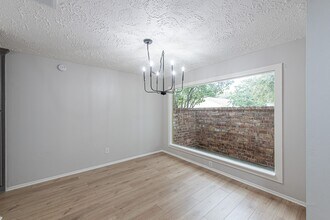 20055 Fort Stanton Dr in Katy, TX - Foto de edificio - Building Photo