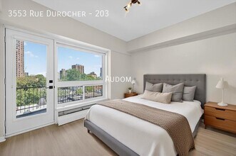3553 Rue Durocher in Montréal, QC - Building Photo - Building Photo