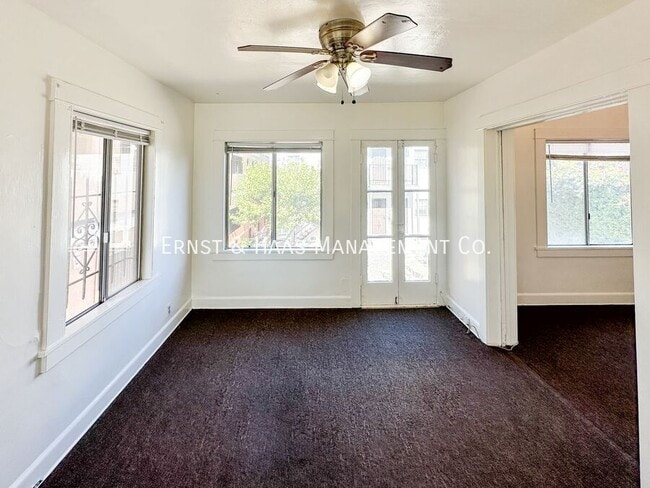 1618 1/2 E 4th St in Long Beach, CA - Building Photo - Building Photo