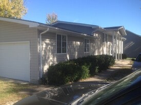 5471 E Richland Rd, Unit b