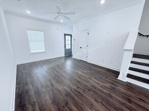 548 Mdw Crst Cir in Oxford, MS - Building Photo - Building Photo