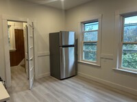 14 Stanford Ter, Unit 1 in Somerville, MA - Building Photo - Building Photo