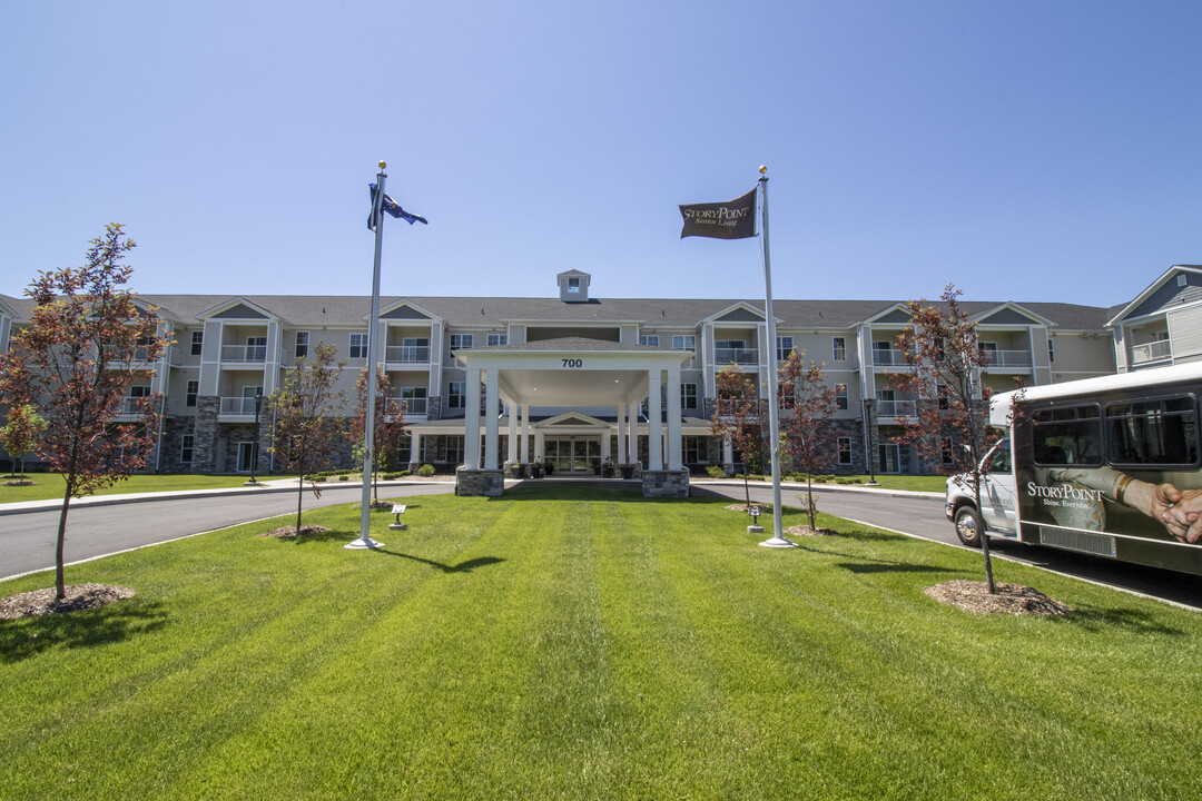 StoryPoint Chesterton (Senior Living) in Chesterton, IN - Building Photo