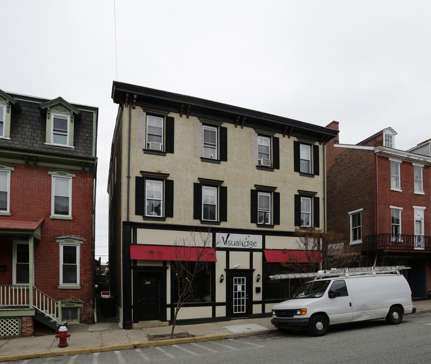 227 Church St in Phoenixville, PA - Building Photo