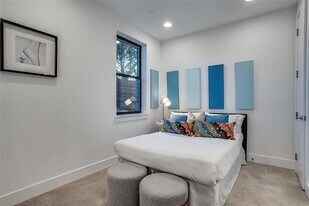 1913 Dowgate Ct in Dallas, TX - Building Photo