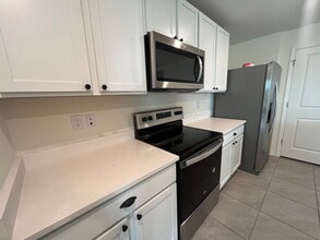 8564 SW 46th Ter in Ocala, FL - Building Photo - Building Photo