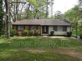 2302 Lora Ln in Raleigh, NC - Building Photo