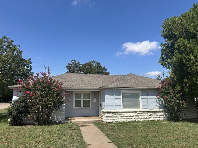 property at 4120 33rd St