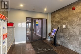 384 Rogers St in Peterborough, ON - Building Photo - Building Photo