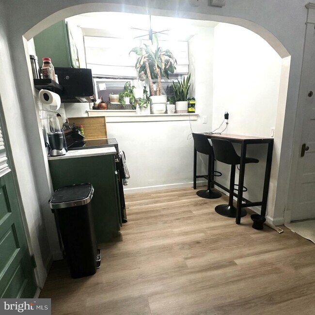 1005 Stanbridge St in Norristown, PA - Foto de edificio - Building Photo