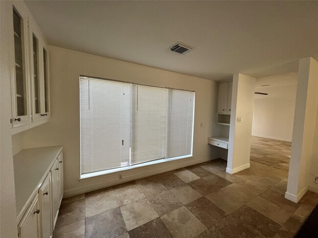 property at 15115 Corona Del Mar Dr