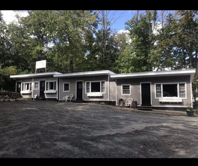 14 Lake Shore Dr, Unit 14-3