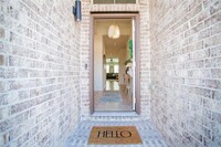 6928 Helm Ln in Fort Worth, TX - Foto de edificio - Building Photo