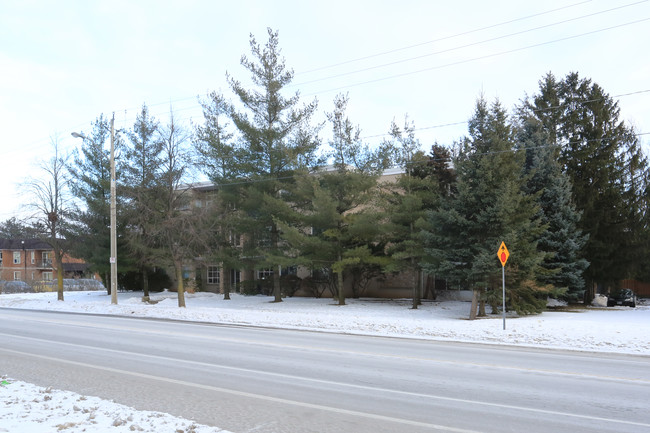 205 Lorraine Ave in Kitchener, ON - Building Photo - Building Photo