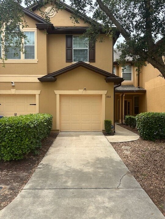 3701 Hartsfield Forest Cir in Jacksonville, FL - Building Photo