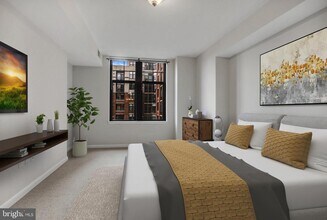 1021 N Garfield St in Arlington, VA - Foto de edificio - Building Photo