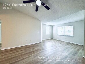 12700 Equestrian Cir in Ft. Myers, FL - Building Photo - Building Photo
