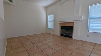 157 N Southern Swale Ave in Tucson, AZ - Building Photo - Building Photo