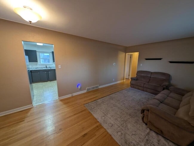 1132 S 10th Ave in Sterling, CO - Building Photo - Building Photo