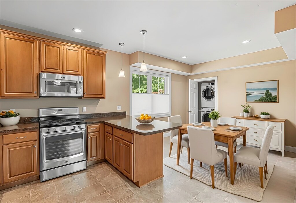 64 South St in Westborough, MA - Foto de edificio