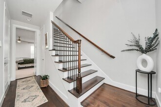 9614 Riddlewood Ln in Houston, TX - Building Photo - Building Photo