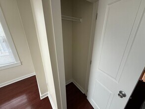 1249 W College Ave in Philadelphia, PA - Building Photo - Building Photo