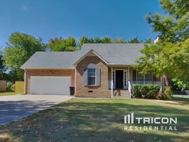 property at 1012 Blue Ridge Pkwy