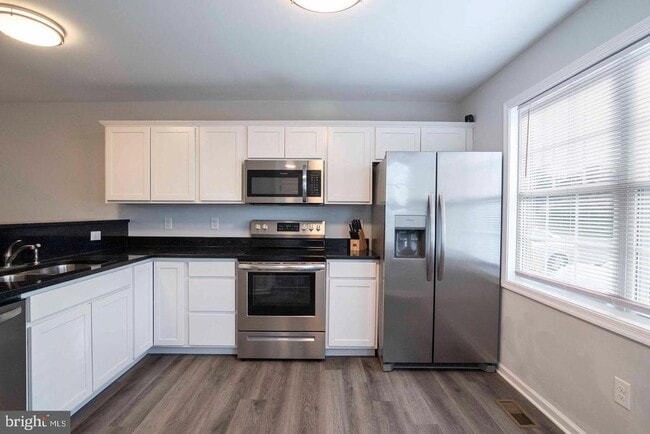 property at 112 Ryder Benson Ln